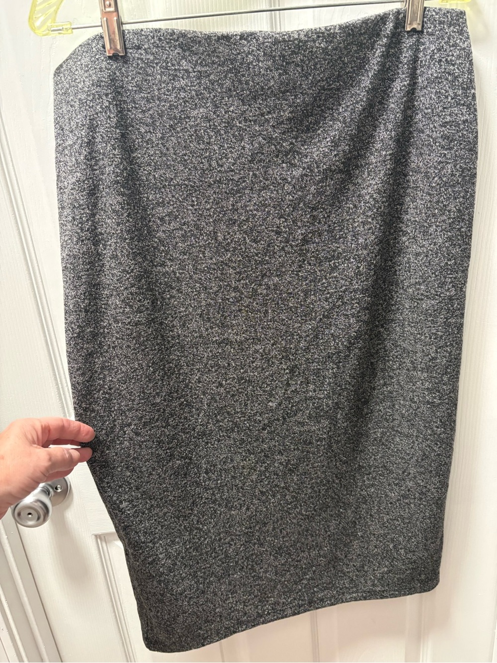 Old Navy Heather Gray Knit Pencil Skirt - Women's